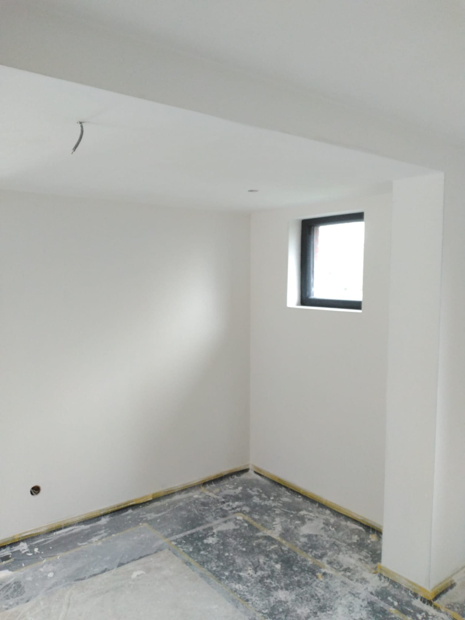 Retombée de plafond et angles plafonnés